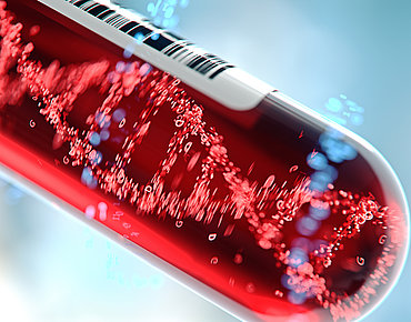Blutprobe in der eine DNA Struktur zu erkennen ist